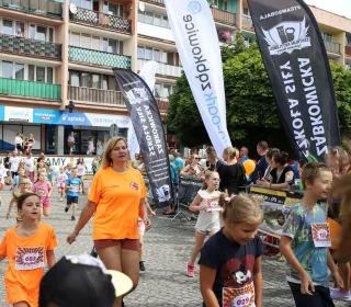 60b4cc48964e50fabdd3fdf8420e2b4e