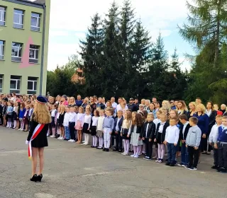 rozpoczęcie roku szkolnego w Szkole Podstawowej Nr 3