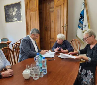 6f7c6db5a152f3c9aa52934f437729e8