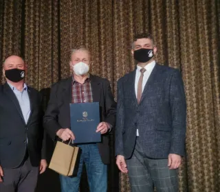 72ad26c249d5911d7b73e256f89c3992