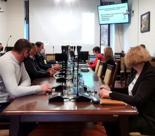 738ae133f443f0be9e6e082add66e2e7