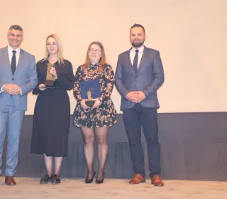 7b576b47e56b250ecf3d95d73145c8c4