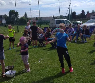 7c5cb0d675fb4d1486868003360f6943