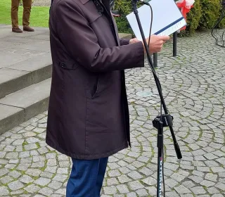 7e9d3c9309d9a0521a93ddddaaf5d188