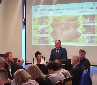 7f6b028030e032aa32e36c23a0247889