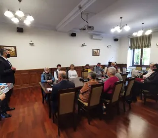 246785379 422213062804315 8735456986757447290 