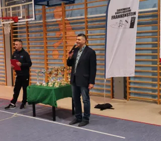 75380122 2389268841402345 3408507976208613376 