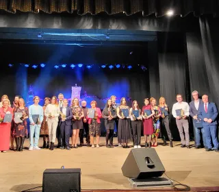 870749127f8e60e08125c5da00061b1d