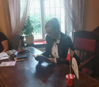 69985742 745710239182721 24396316184412160 