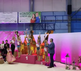 8f281a2463adbf32a3c74252dddffbcb