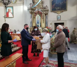 237770957 554028016023279 1381740752153572662 