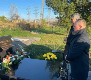 368515069 361789579603162 7104063640670818624 