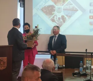 9dabe2813ca73c22c5bccd01351ffbe6