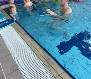 9ff2ee76a249a8d17e0b78458723f241