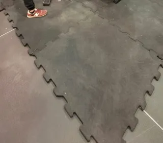 a6bed6fd0c2a98e7e35cd2e33f769fd2