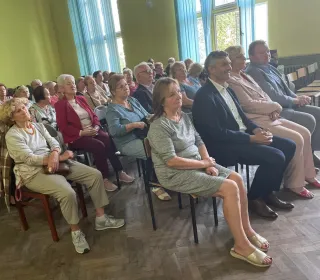 386151164 6872465766147218 6123528760580781223 