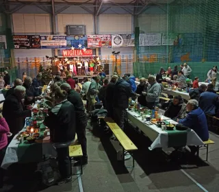 ad833c84f59103cfb902157b53e773a1