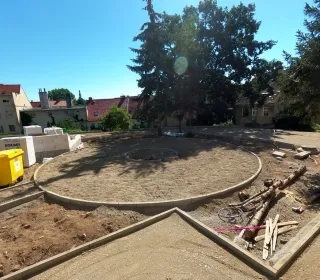 ad9ab3efd52bba36de6ffb9cc51816e6