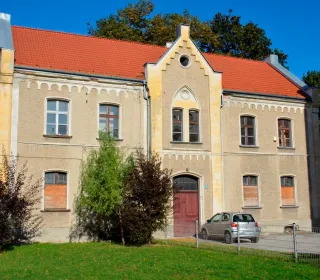  DSC300