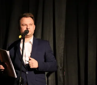 bd33404df55687f54399678a0aa02109