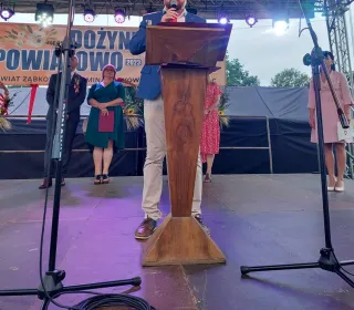 be61a5a689e06638b5c3d35674b505f8