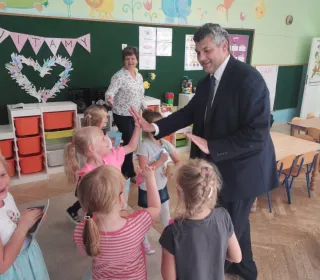 71186480 2617188551674982 5871118721950416896 