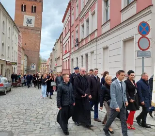 c47655ed121017e27e6f0d0bd34180dc