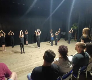 ETIUDY TEATRALN