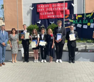 448345304 461887353096571 1833805465342709515 