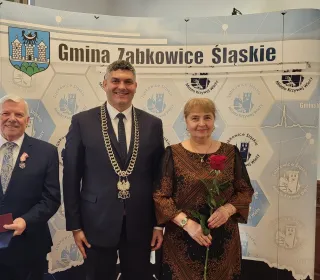 c9f2ca1d58e6e057bd07c9129e2f3926