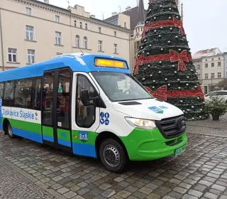 d1c4061e74e8cee93f08c9c7b264d100