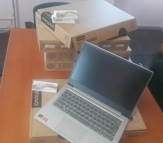 nowe komputery w szkołach podstawowych (4