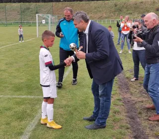 69851302 705323409895053 1063279863487528960 