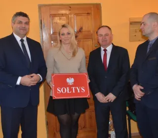  DSC275