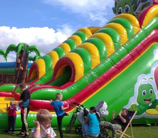 df09b5c79ada7765d85fa2adf132493d