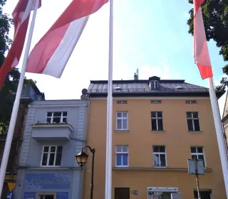 e3e7bcffbd506d5791345d4db3eef224