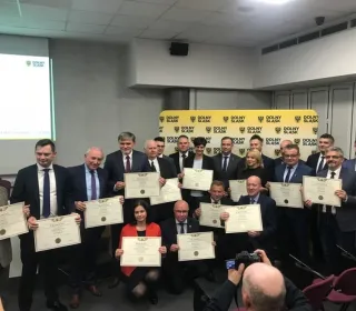 e617f7dfa36f16d49c75f5ca55ec0c8a