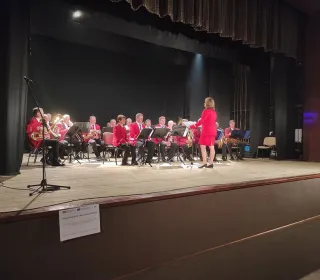 e7fc2f4f1f1d4f30f30c85ff6a9c6914