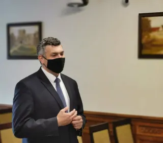 246354123 1893042207540705 4678166169680413772 