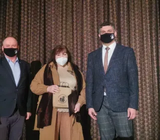 f88dc0870555486f538c1717b4f12c93