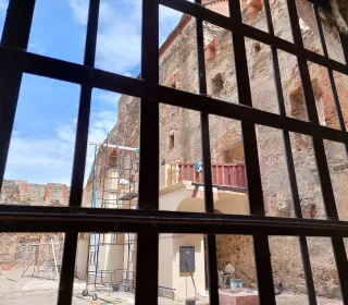 56742582 261562618082778 2926798244019175424 