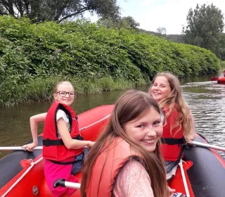 36505533 1077751659029363 1594053665683931136 