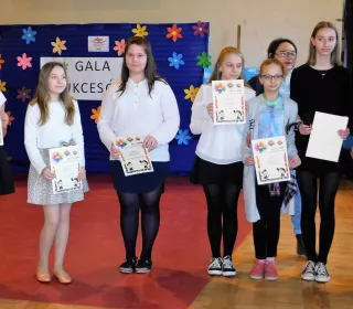 28618752 1008039366000593 3365628491681617827 