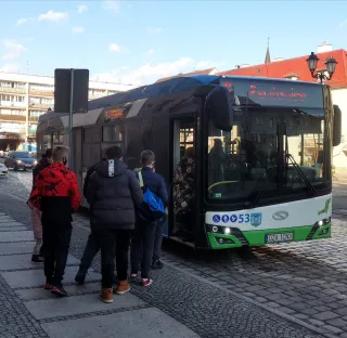 autobus Ząbkowickiej Komunikacji Publicznej