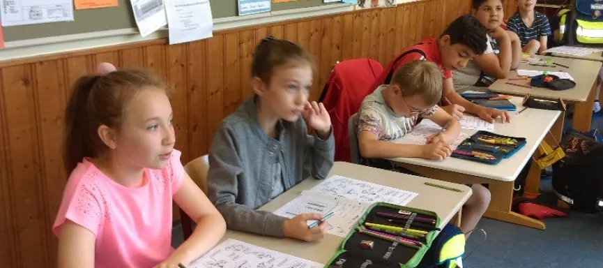 36064192_1713269818742559_4661411367369048064_n